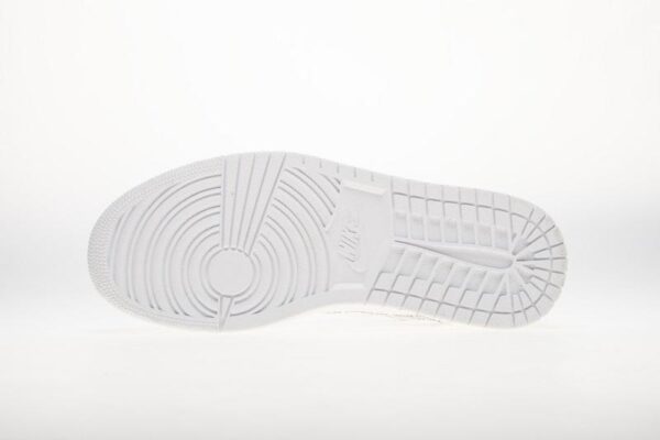 OFF WHITE X Air Jordan 1 AQ0818-100 White - Image 5