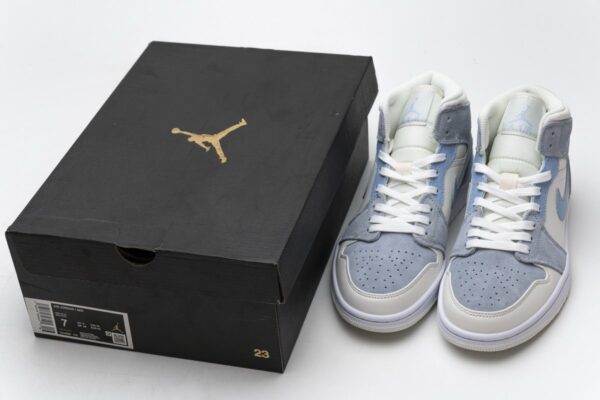 DA4666-100 Air Jordan 1 Mid Celestine Blue - Image 3