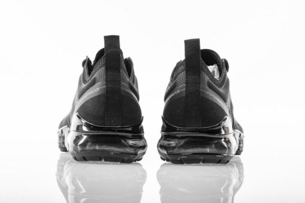 Nike air VaporMax 2019 Run Utility AR6631-010 - Image 4