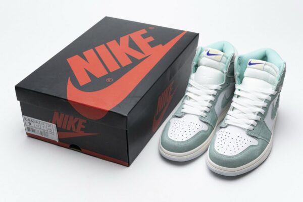 555088-311 Air Jordan 1 OG Hi Retro“Turbo Green” - Image 3